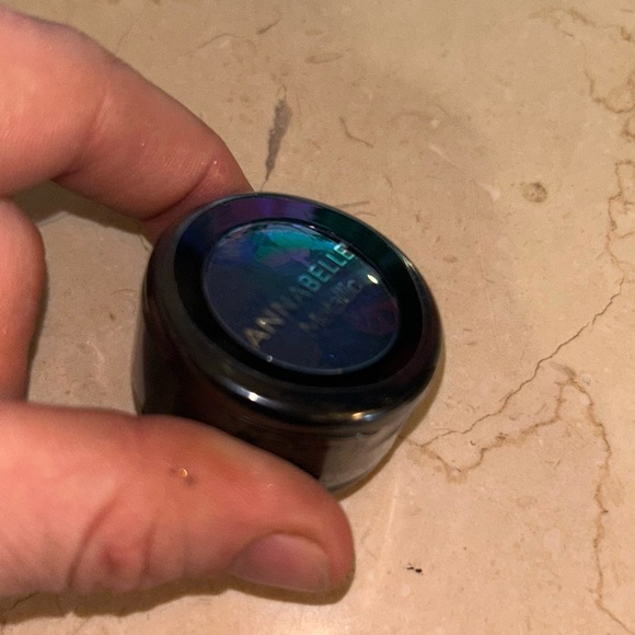 Navy blue metallic eyeshadow - Picture 4 of 6